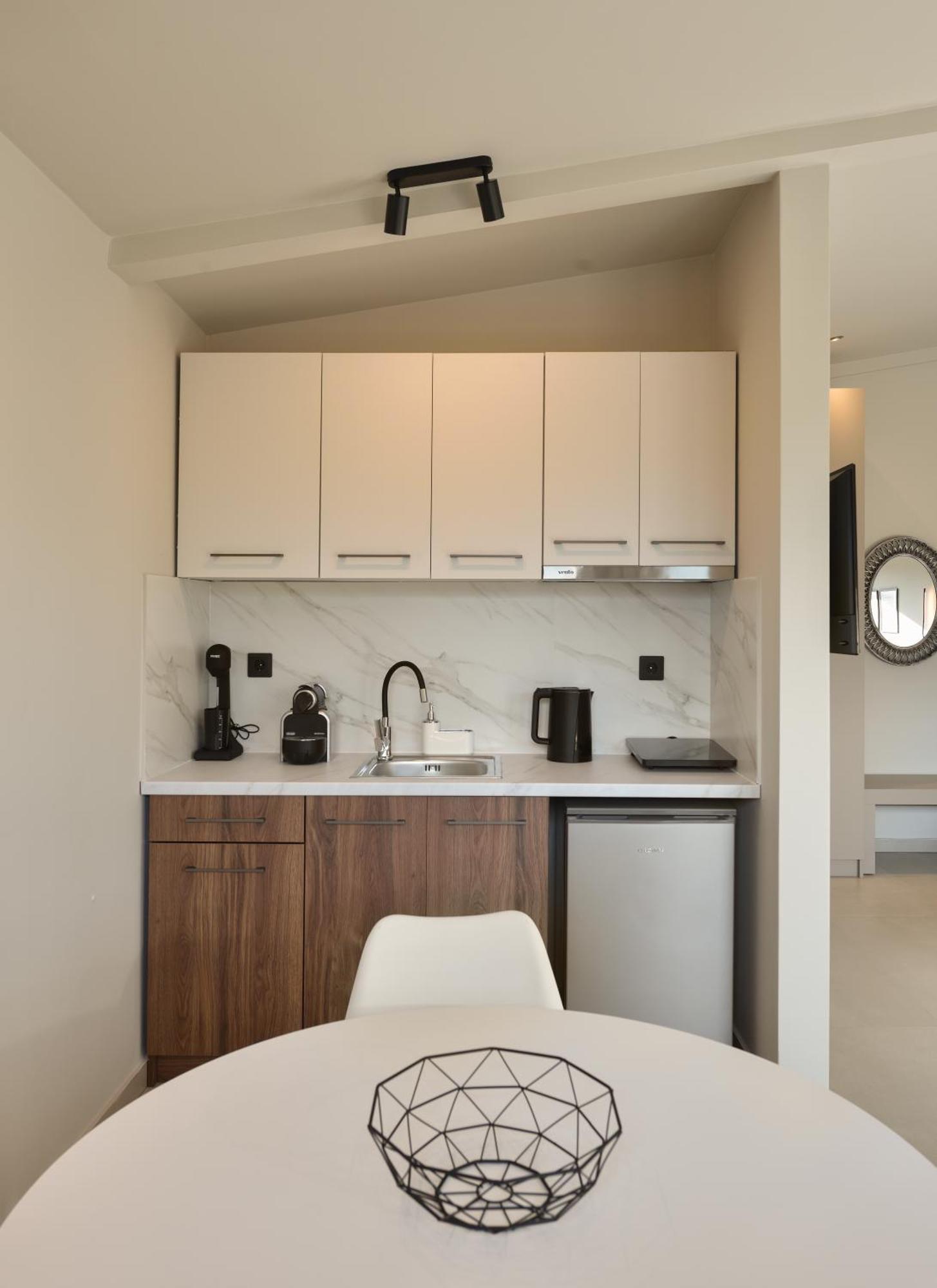 Olive All-Seasons Suites, Panel Hospitality Homes & Villas Литохоро Экстерьер фото