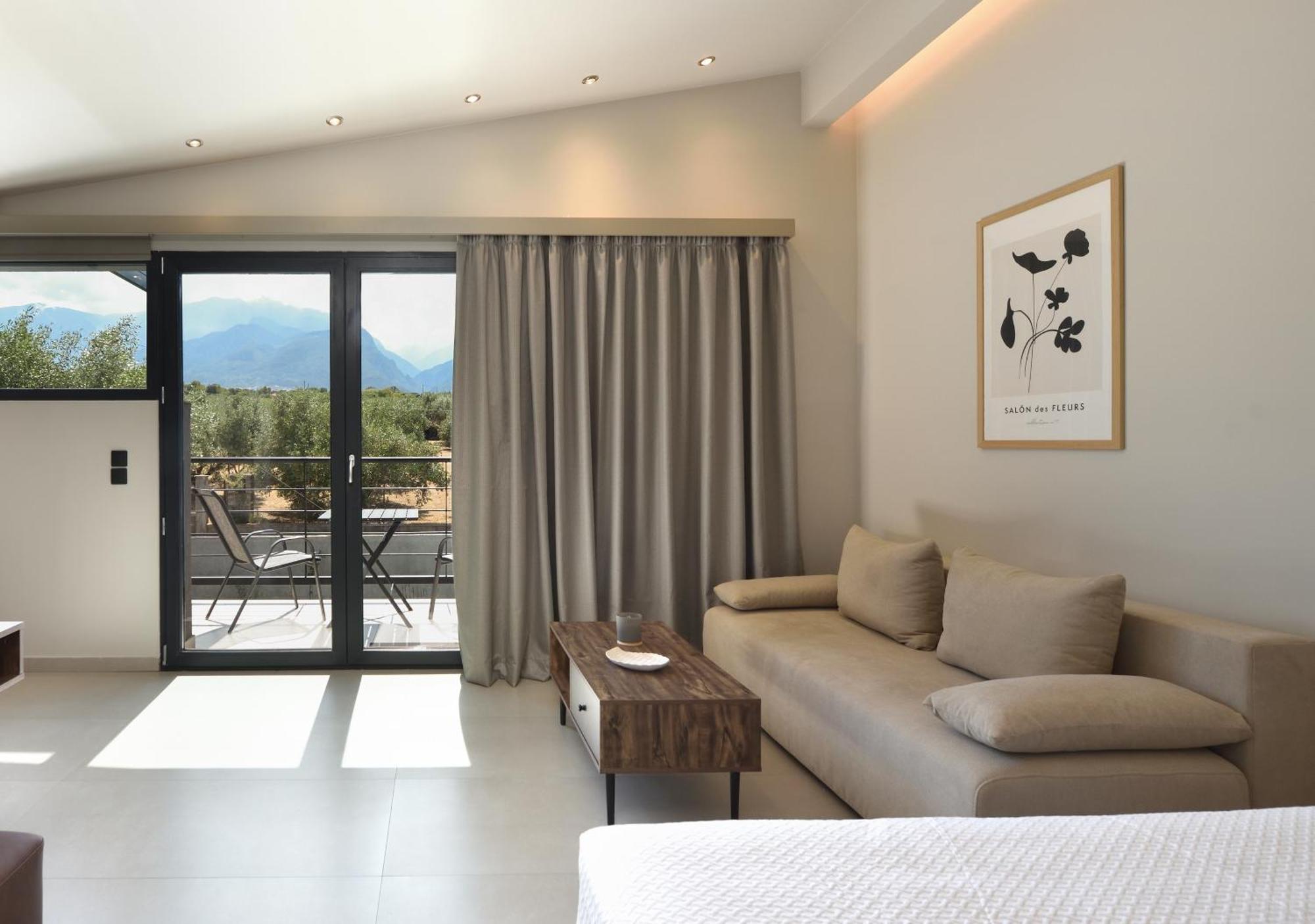 Olive All-Seasons Suites, Panel Hospitality Homes & Villas Литохоро Экстерьер фото