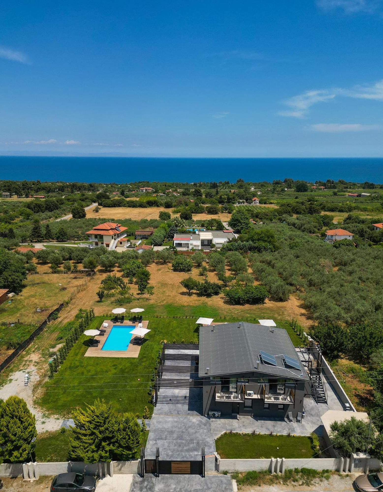 Olive All-Seasons Suites, Panel Hospitality Homes & Villas Литохоро Экстерьер фото